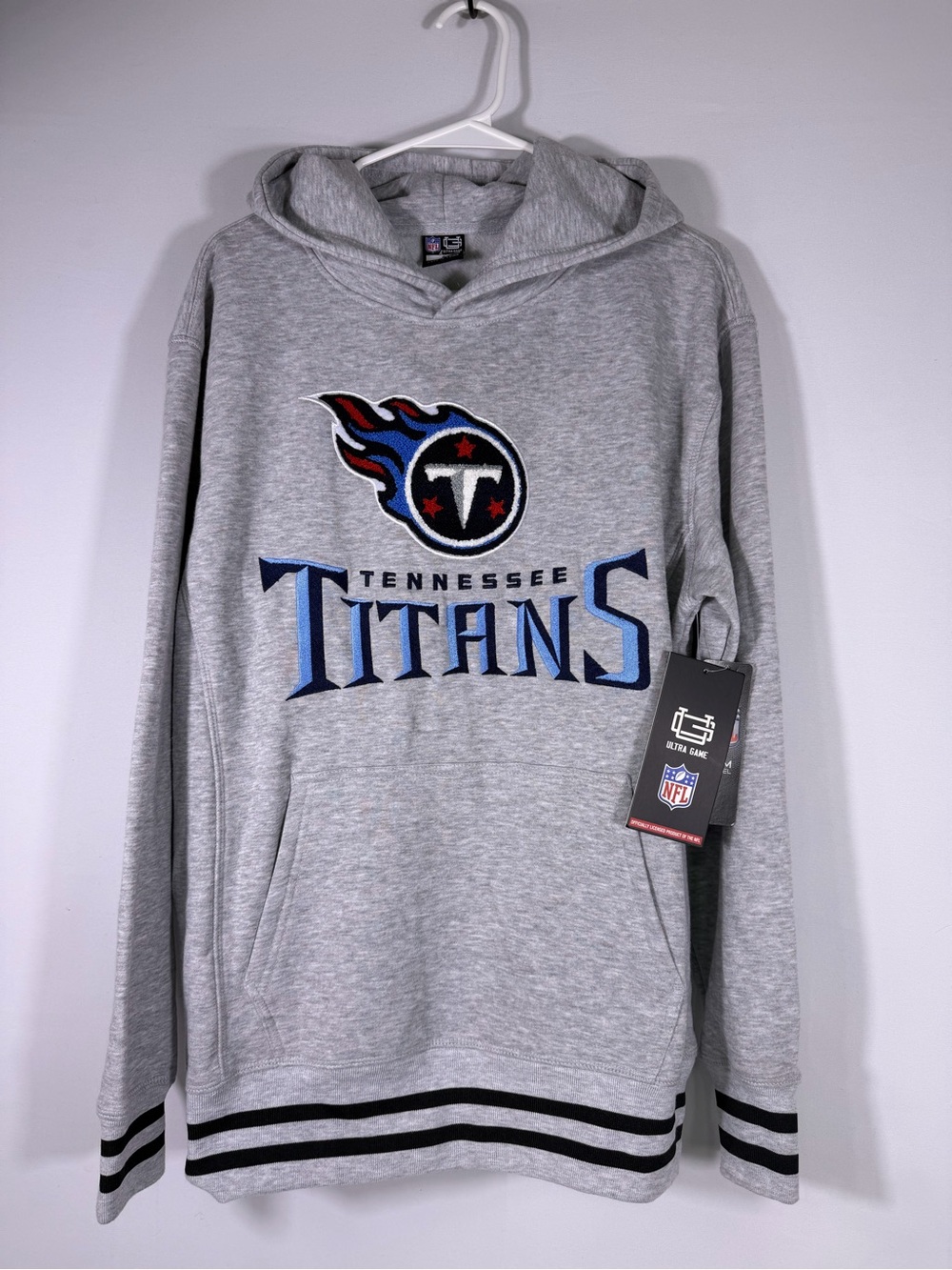 NWT Tennessee Titans Hoodie NFL Ultra Game Embroidered Gray Small